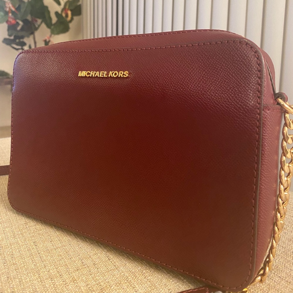 MICHAEL Michael Kors Jet Set Large East West Crossbody